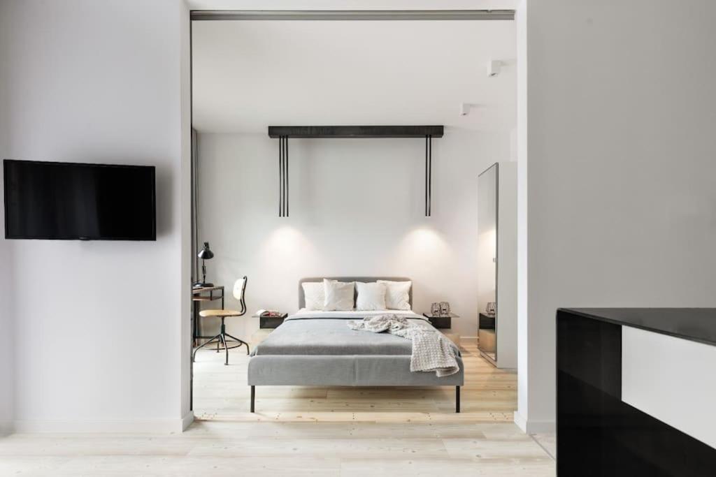 Deluxe Apartment In City Center, Steam Park クラクフ エクステリア 写真